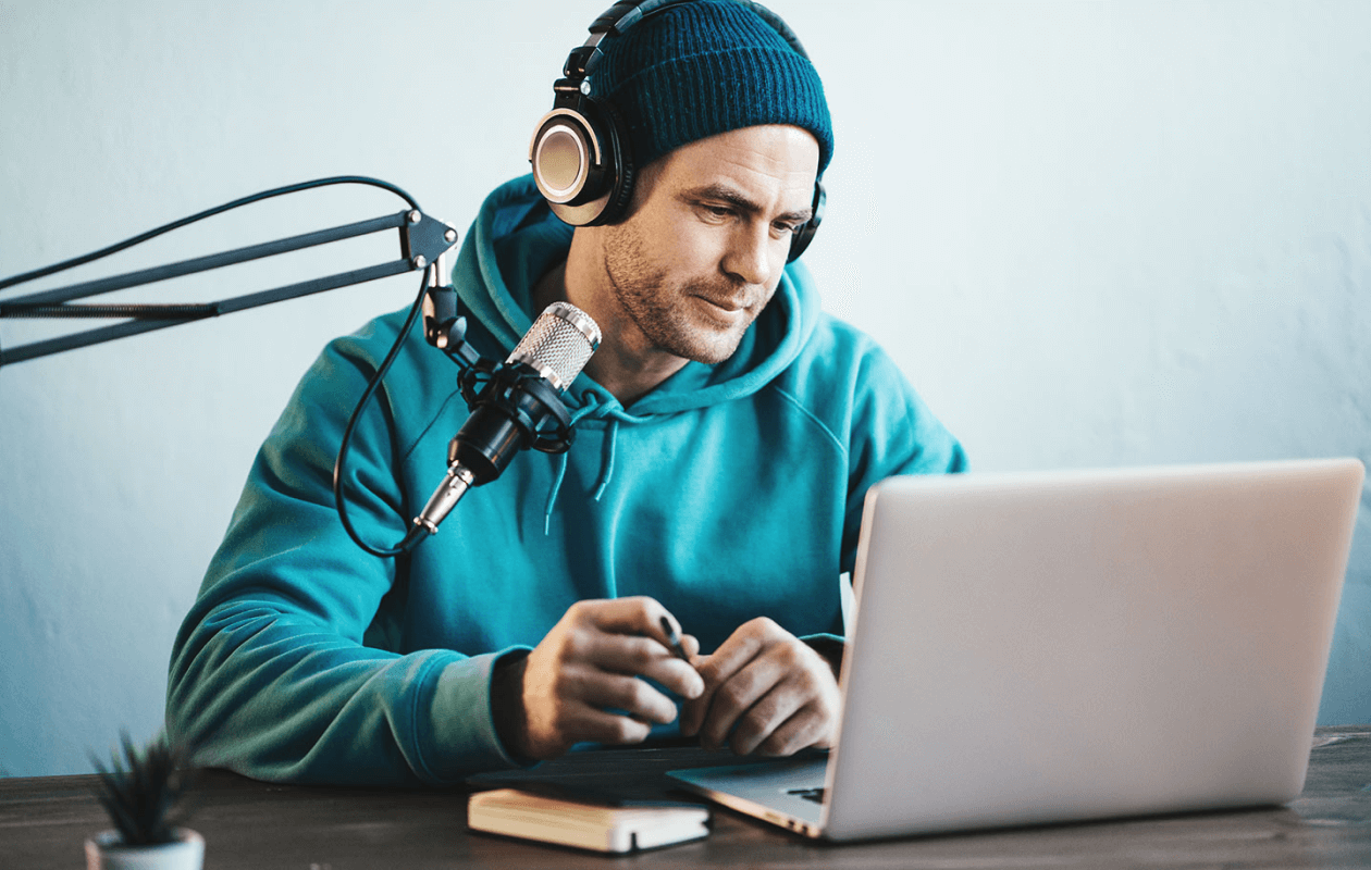 How to stream a podcast on Spotify